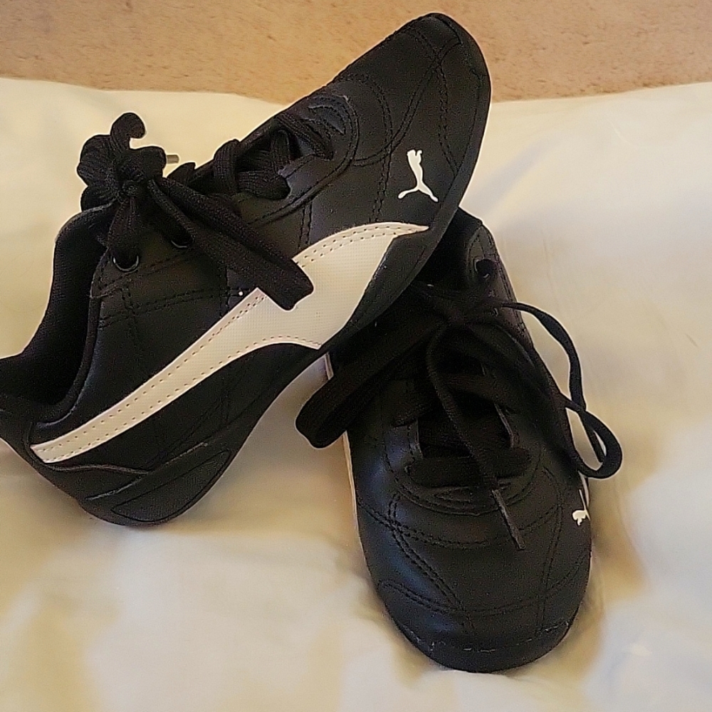 Puma shoes